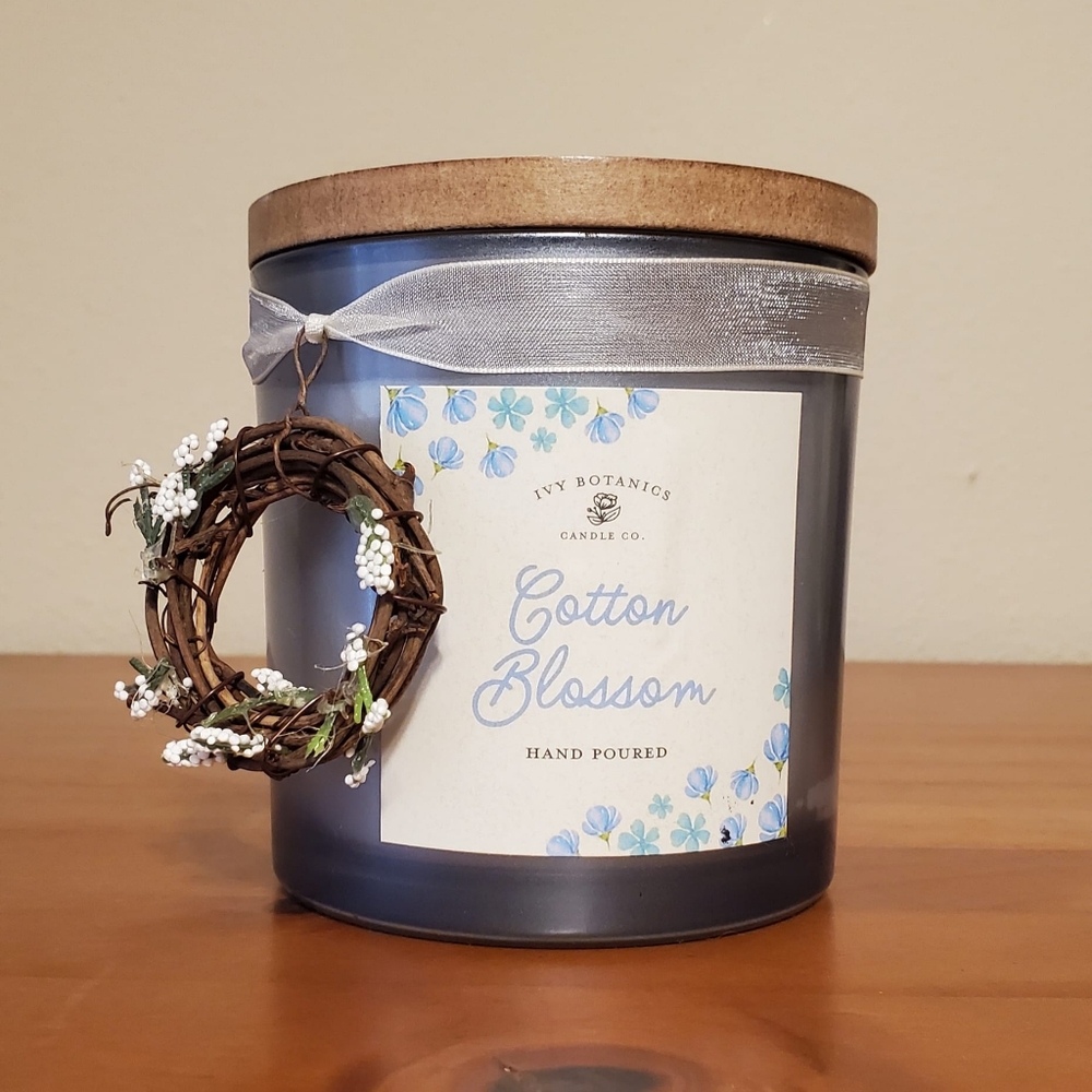 Ivy Botanics, Blue Cotton Blossom Scented With  Candle. NWT